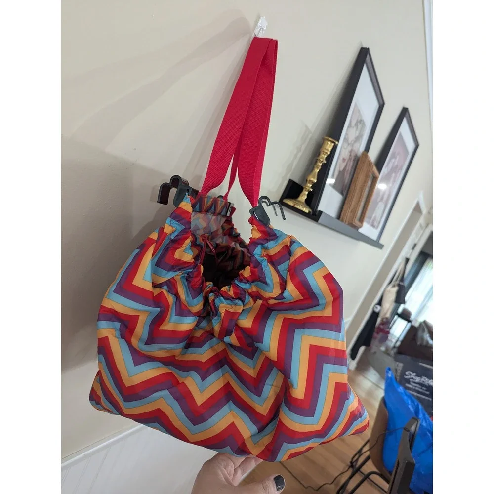 Sachi Insulated Shopping Cart Bag Multicolor Chevron Foil Lined Tote
